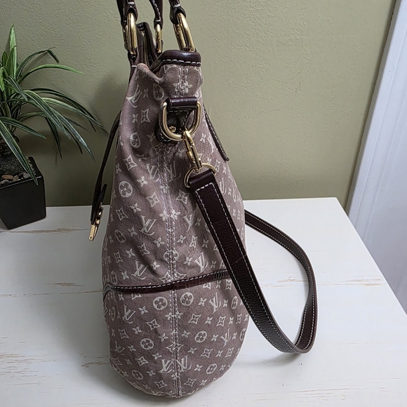 Louis Vuitton | Authentic Monogram Idylle Elegie Tote In Red Sepia - Picture 13 of 16